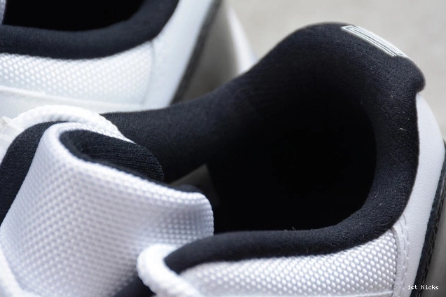 1st Kicks Black 